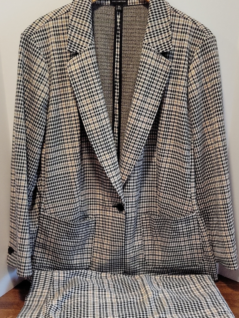The Limited Plus Size Women's 3XL Suit Jacket & Pull-on Pants Tweed Back & Tan